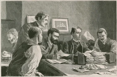 Der große Streik der Hafenarbeiter im East End: Das Finanzkomitee gibt Entlastungsscheine im Wade Arms, Jeremiah Street, Poplar, dem Hauptquartier der Streikenden aus