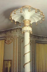 Detail einer Säule im Nord-Zimmer (Detail)