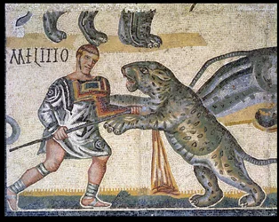 Kampf der Gladiatoren gegen die Wildkatzen, Detail darstellend einen Gladiator, der durch eine Wildkatze rennt, 320 n. Chr.
