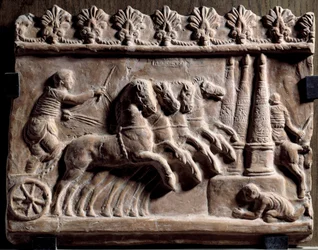 Campana-Relief: Wagenrennen (Quadriga) und Zirkusszene. 1. Jahrhundert n. Chr. Terrakottatafel. Maße 0,32 x 0,39 m. Paris, Musée du Louvre
