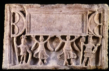 Entfernungsschild, 142-180