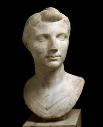 Römische Kunst: „Büste der Octavia Thurina Minor (Ottavia Minore oder Octavia die Jüngere) (69 v. Chr.-11 v. Chr.)“. Rom, Museo Nazionale Romano (oder delle Terme)