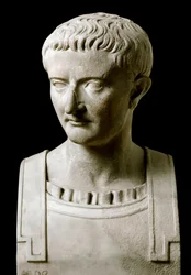 Römische Kunst: Marmorbüste des Tiberius (Tiberius Claudius Nero, 42 v. Chr.-37 n. Chr.), römischer Kaiser - aus Herculaneum, 1. Jahrhundert n. Chr. - Neapel, Museo Archeologico Nazionale