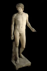 Römische Kunst: Darstellung von Antinous (ca. 110-130 n. Chr.), Geliebter des römischen Kaisers Hadrian. Marmorskulptur. 130-138 n. Chr. Archäologisches Museum von Neapel