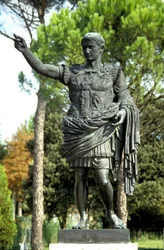 Statue des römischen Kaisers Augustus (Octavian oder Octavian) (63 v. Chr. - 14)