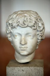 Kopf des römischen Kaisers Caracalla als Kind
