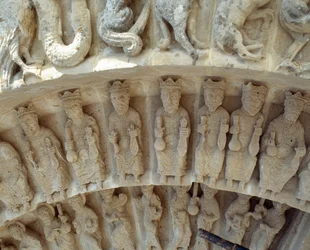 Detail der Skulpturen des Südportals