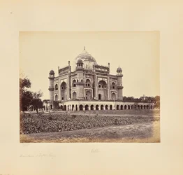 Delhi; Safdarjungin Mausoleum