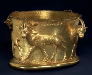 Becher mit einem Fries von Gazellen, Eisenzeit II, ca. 1. Jahrtausend v. Chr. (Gold)