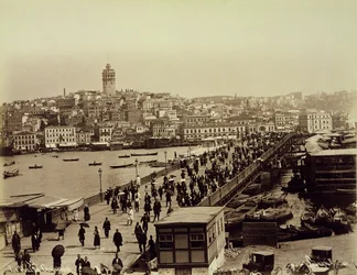 Galata-Brücke über das Goldene Horn, Istanbul, ca. 1890