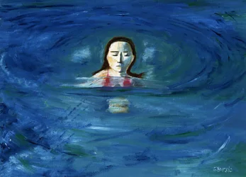 Gelassene Frau im Wasser