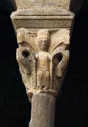 Kapitell einer Säule aus der Kirche Santa Maria de l