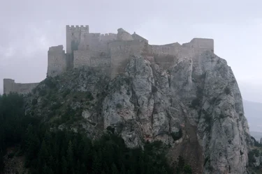 Ansicht der Burg Loarre, erbaut im 11.-13. Jahrhundert