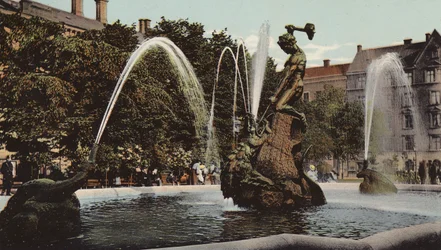 Stockholm: Der Brunnen "Tors Fiske" (Farbfoto)
