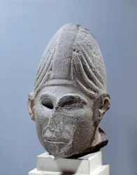 Östliche Antike: Kopf des syrischen Gottes. Ca. 2500 v. Chr. aus Djabboul, Syrien. Paris, Louvre Museum