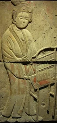 Terrakotta-Stele mit Musiker, Tang-Dynastie (618-907), entdeckt in der Provinz Shaanxi, Stelenwald-Museum in Xian. Fotografie, Leonard de Selva, China, 2006