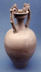 Vase mit farbloser Glasur, Tang-Dynastie