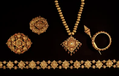 Schmuck, Ayutthaya-Periode (1350-1767), 17. bis 18. Jahrhundert