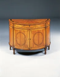 George III Marketerie Halbmond-Kommode, ca. 1760-79