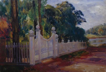 Sommerlandschaft mit Gartenzaun und Tor