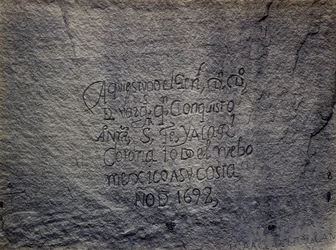 Historische spanische Aufzeichnung der Eroberung, Südseite des Inschriftfelsens, New Mexico