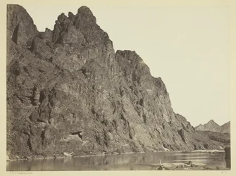 Felsklippe gegenüber dem Lager Big Horn, Black Cañon, Colorado River