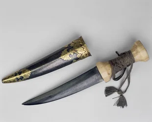 Großer Dolch und Scheide, möglicherweise gehörte Haider Ali (1722-82) Sultan von Mysore (Damaststahl)