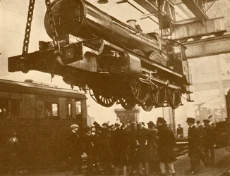 Ein großer westlicher Ritter für die Inspektion von Schülern, die Swindon besuchen, um 1930