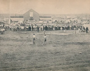 Eine Massenversammlung in Bulawayo, ca. 1900