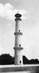 Ein Minarett am Taj Mahal, Agra, Indien, 1916-1917