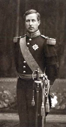 Albert I 1875-1934, König der Belgier ab 1909, in Militäruniform