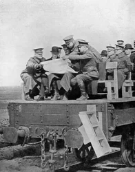 Eine aktive Dienstkonferenz an der Westfront, Erster Weltkrieg, 1917, um 1920