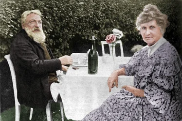 Auguste Rodin - Rodin und seine Frau in ihrem Garten in Meudon, um 1925