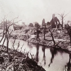 Ufer der Yser, Belgien, ca. 1914-1918