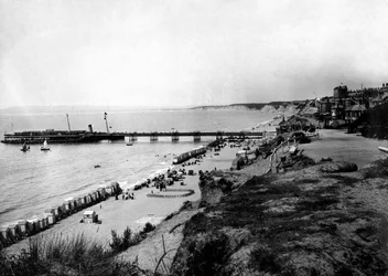 Bournemouth, vom East Cliff, ca. 1882