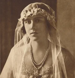 Brautjungfer bei der Hochzeit von Prinzessin Mary und Viscount Lascelles, 1922, 1937