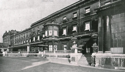 Buckingham Palace...zeigt den Raum, in dem der König starb, 1910