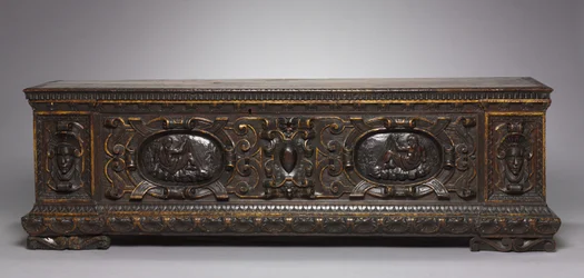 Cassone, Mitte 1500er