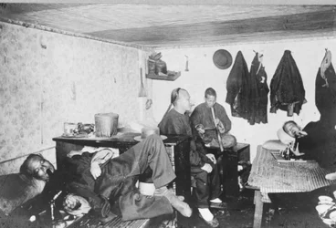 Chinesisches Wohnhaus in San Francisco, Kalifornien, um 1900 (s/w Foto)