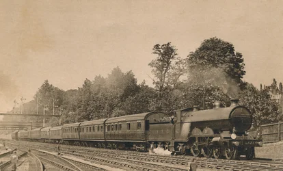 Down Brighton Express bei South Croydon. Lokomotive 4-4-2, Nr. 421, ca. 1920