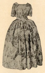 Kleid aus Buff-Chine-Seide, getragen von Lady Stuart in der Kolonie Barbados, um 1700, 1937