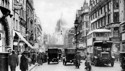 Fleet Street, gesehen von gegenüber dem Salisbury Court, London, 1926-1927
