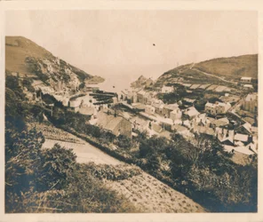 Gesamtansicht von Polperro, 1927