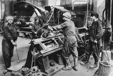 Deutsche Staatsmunitionfabrik, Erster Weltkrieg, 1917