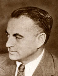 Guy Reginald Bolton, britisch-geborener Schriftsteller von Broadway-Musicalkomödien, 1933