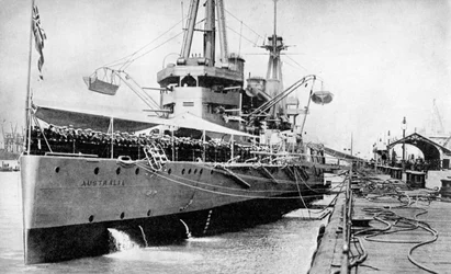 HMAS Australia, Schlachtkreuzer der Indefatigable-Klasse, Juni 1913