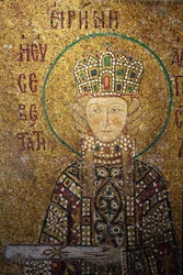 Hagia Sophia Mosaik: Kaiserin Irene hält eine Schriftrolle, Istanbul, Türkei