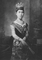 Haruko, um 1893