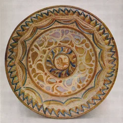 Hispano-maurische Lüsterplatte mit blauem Fischschuppenrand. 15. Jahrhundert, 1928