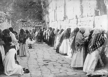 Jerusalem, freitags an der Klagemauer, ca. 1909-1910